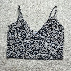 NWT Shein Crop Top Dalmatian Animal Print Lightweight Size M US 6